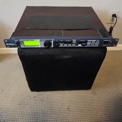 Yamaha Motif ES Rack Tone Generator 2000s - Gray
