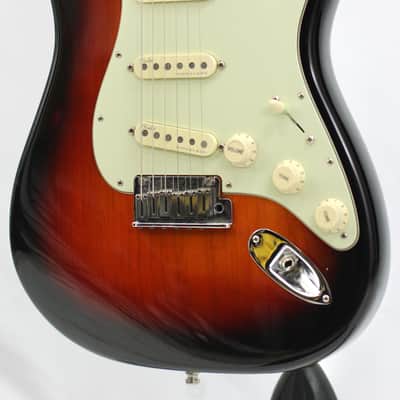 Fender American Elite Stratocaster Tobacco Sunburst image 4