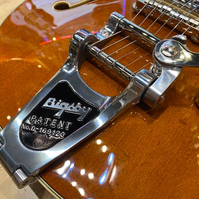 Gretsch G6659T Players Edition Broadkaster Jr. Center Block with Bigsby Semi-Hollow Guitar 2022 Roun image 9