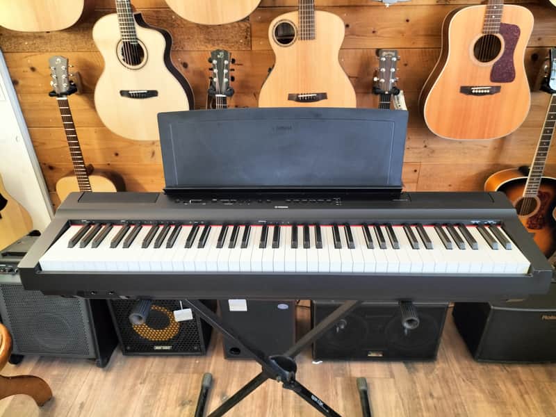 Yamaha P121B image 1