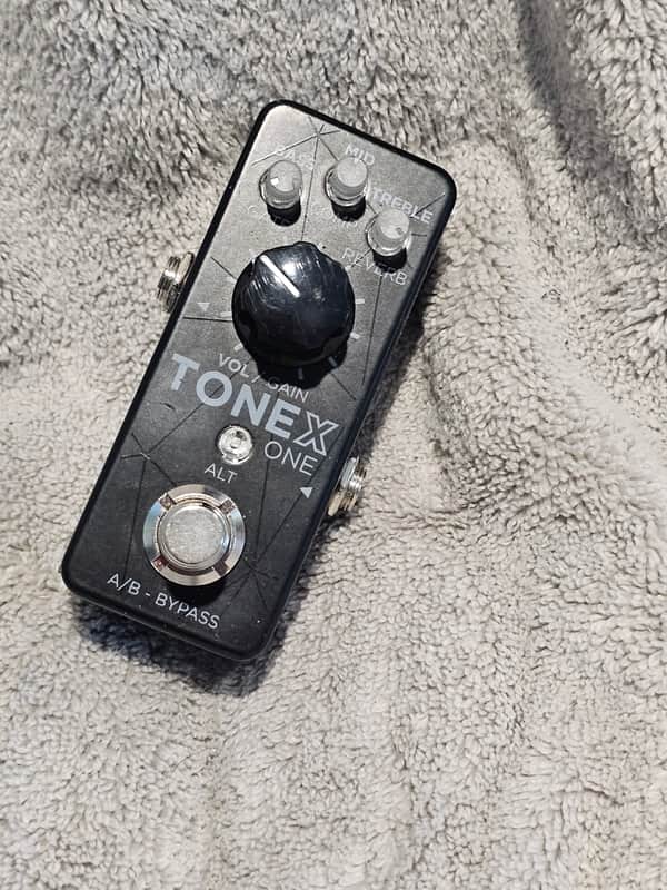 IK Multimedia ToneX One