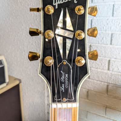 Gibson Custom Les Paul Custom Electric Guitar w/Maple Fretboard & Case (2011) image 8