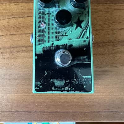 Fredric Effects Green Russian 2010s - Green image 2