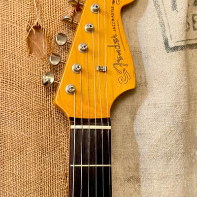 Fender MIJ Classic 60's Jazzmaster 2016 - Vintage White image 6