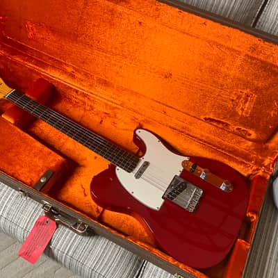 Fender American Vintage II '63 Telecaster 2022 - Present - Crimson Red Transparent image 1