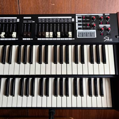 Hammond SKX 61-key Dual-manual Digital Organ w/ bag image 3