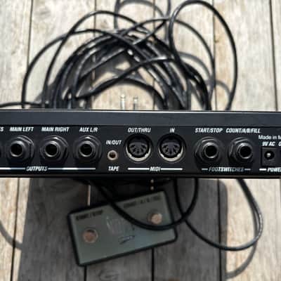 Alesis SR-16 Drum Machine 2010s - Black image 3