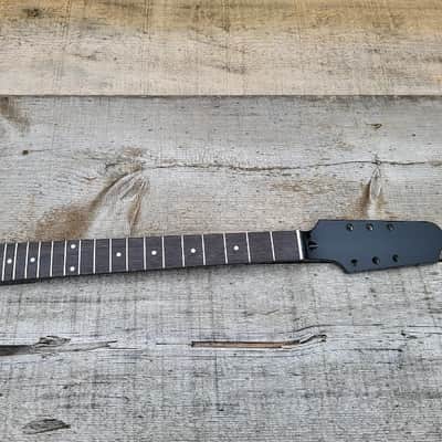 Custom Texas Long Horn 22 fret Electric Guitar Neck Replacement Project DIY Bild 1