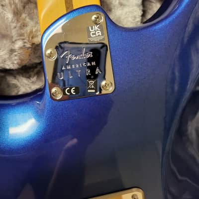 Fender American Ultra Stratocaster with Maple Fretboard 2019 - Present - Texas Tea image 5