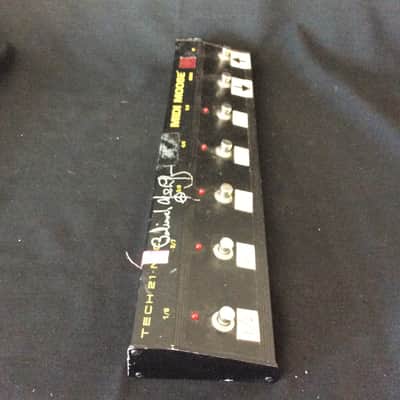 Tech 21 Midi Moose Used by Nils Lofgren image 3
