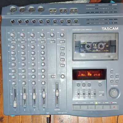 【通電のみ確認】 TASCAM PORTASTUDIO 424 mkII 330px-