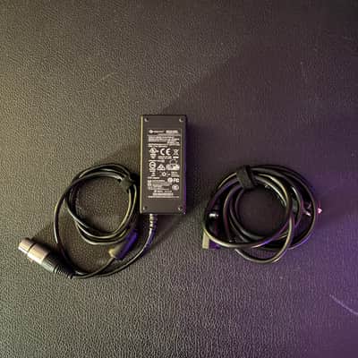 Universal Audio UAD-2 Satellite OCTO Core Thunderbolt DSP Accelerator 2019 - 2020 - Black image 6