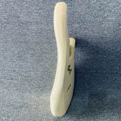 Cream White 4 String Bass Body PJB DIY Project image 9