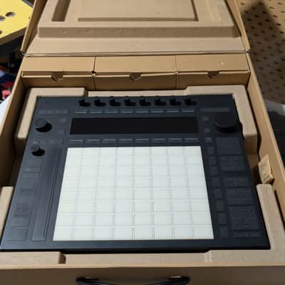 Ableton Push 3 Controller 2023 - Present - Black image 3