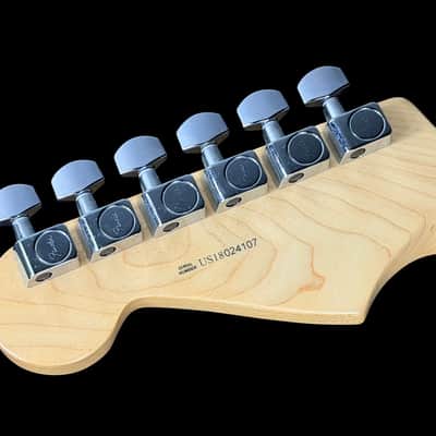 2018 Fender Stratocaster American Professional w Custom Shop Texas Special Pickups ~ 3-Color Sunburst image 11