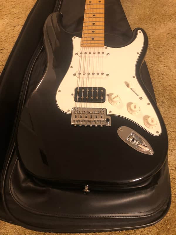 Suhr Classic S Antique HSS with Maple Fretboard 2016 - Present - Black image 1