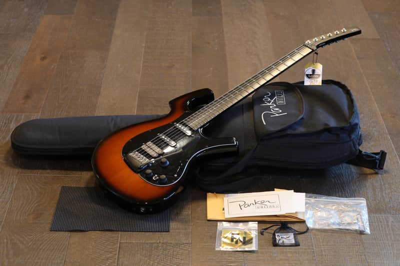 ギター Parker NiteFly NMH ギター Parker NiteFly NMH Parker NiteFly M - Mahogany | Sweetwater