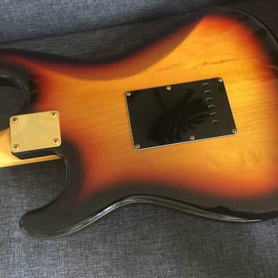 Fender Stratocaster 62 Reissue Japan 2018 image 3