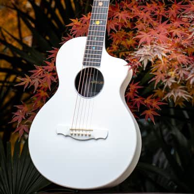 Natasha Asteroid (Radiant Pearl) - Carbon Fiber Composite Acoustic Guitar 2025 image 4