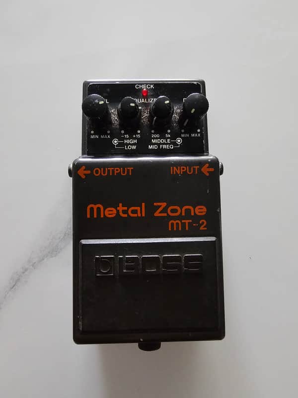 Boss MT-2 Metal Zone (Silver Label) 1991 - Present - Black image 1