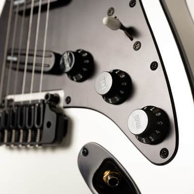 Kato Classic Premium 2024 - Crystal White image 5