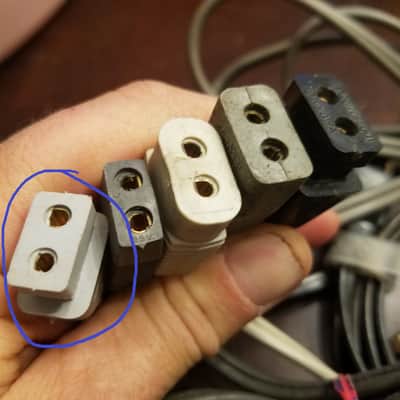 One (1) GE etc. Electric Disconnect Plug Power Cord Cable Non-polarized C-clip TV cheater Rectangle 1955 image 2