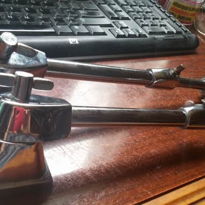 Heavy Duty BASS DRUM SPURS LEGS  3 HOLE MIRROR IMAGE SUPER CLEAN HEAVY DUTY Bild 2