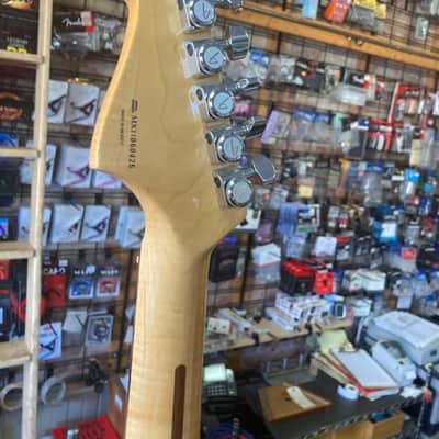 Fender Blacktop Jazzmaster HS 2011 - 2013 - 3-Color Sunburst image 9