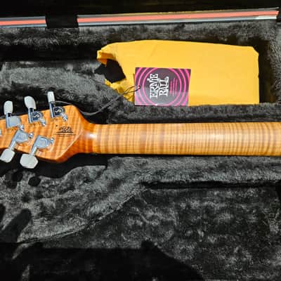 Ernie Ball Music Man Axis Super Sport 2026 - Roasted Amber Quilt image 9