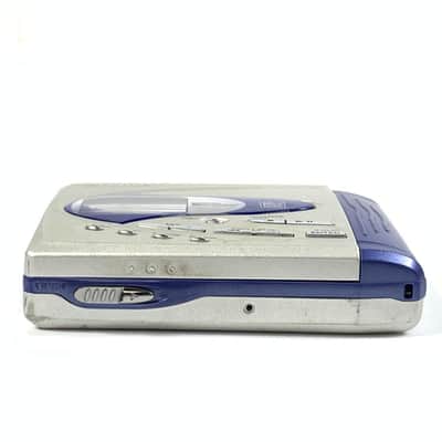 Sharp MD-MT50 MD Portable recorder 2000s TGHM image 3