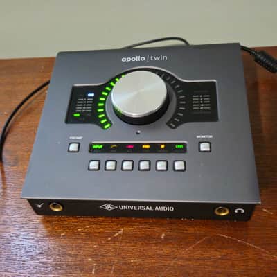 All cables included! Apollo Twin DUO MKII Thunderbolt Audio Interface 2019 - Present Dark Grey image 4