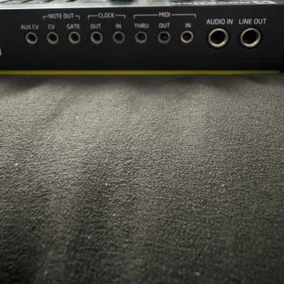 Novation Circuit Mono Station Paraphonic Synthesizer 2017 - 2021 - Black image 4
