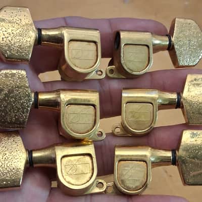 0vation Schaller Tuner set M6 w/ Guitar Logo 3x3 70s - Gold image 1