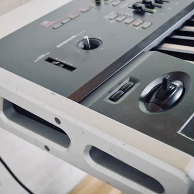 Korg Oasys 88 key piano keyboard synthesizer excellent-synth for sale image 6
