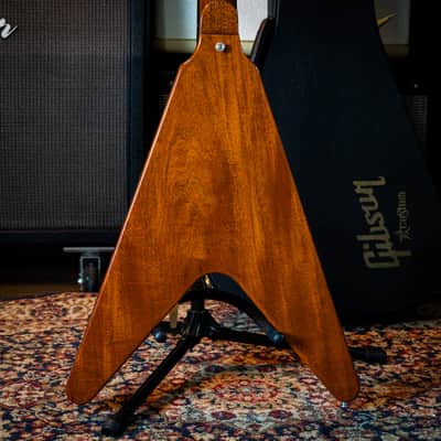 Gibson Custom Shop '67 Flying V w/ Vibrola 2000 – Natural – MINT – OHSC, COA & Case Candy image 9