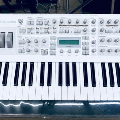 Access Virus TI2 Polar 37-Key Digital Synthesizer 2009 - 2023 - White