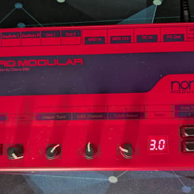 Nord Micro Modular Desktop Virtual Synthesizer 1997 - 2003 - Red