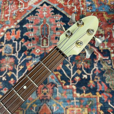 Yamaha Motion Bass MBIII Super Edition Short Scale Bass w/HSC 1980's - Pearl White image 4