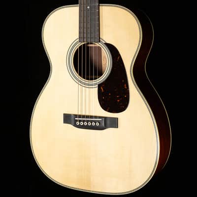 Martin Custom Shop Willcutt Exclusive 00 28 Style Adirondack/Guatemalan Rosewood (466) image 1