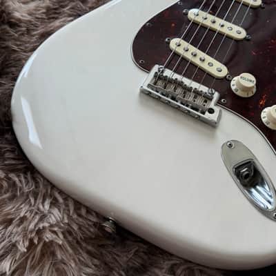 2018 Fender Limited Edition Channel Bound American Professional Ash Stratocaster - White Blonde image 3