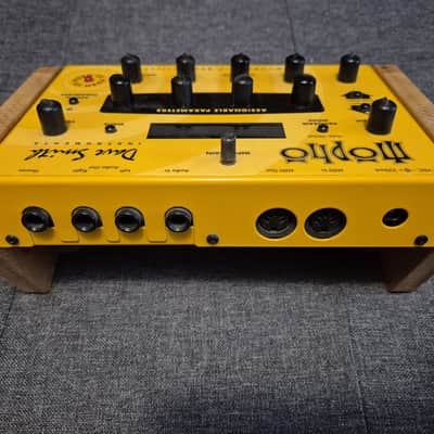 Dave Smith Instruments Mopho Desktop Monophonic Synthesizer 2008 - 2016 - Yellow image 4
