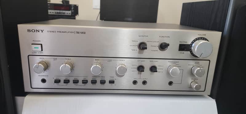 Vintage SONY TAE-5450 stereo preamplifier