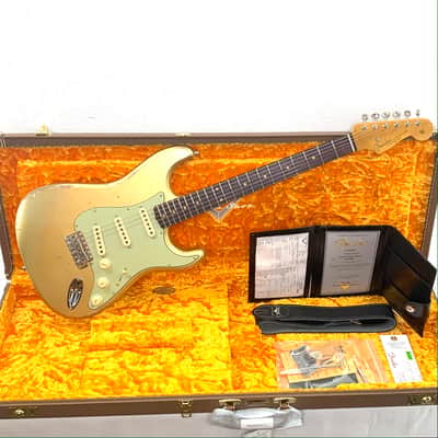 Fender Custom Shop Late '62 Stratocaster Relic/ Closet Classic - Aged Aztec Gold image 1
