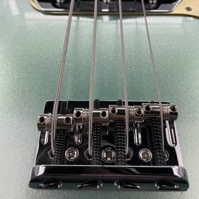 Immagine Electrical Guitar Company 34.00 bolt on Aluminum neck P Bass Rickenbacker horseshoe 2023 - Polished and Mystic Surf Green - 8