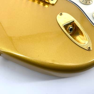 1999 Fernandes R-8G Stratocaster - Aztec Gold image 14