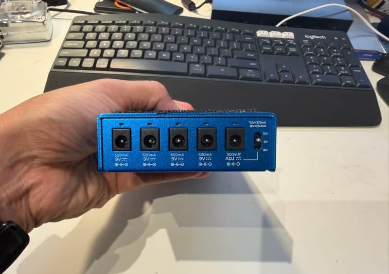 Strymon Zuma R300 5-Output Ultra Low-Profile High Current DC Power Supply