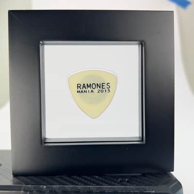 3" x 3" Double Sided Guitar Pick Display, CLEAR #346 Rounded Bass Shape image 13