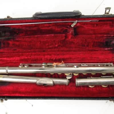 【美品】セルマー フルート BUNDY2 美品】セルマー フルート BUNDY2 Selmer Bundy flute with hard case