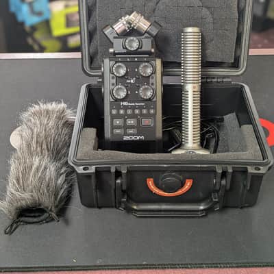 (USED) Zoom H6 Handy Recorder with SSH-6 Stereo Shotgun Capsule – Bundle