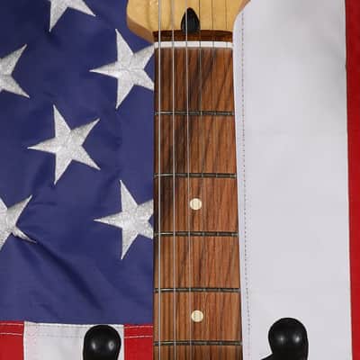 Fender Player Stratocaster HSH with Pau Ferro Fretboard - Tobacco Sunburst image 3